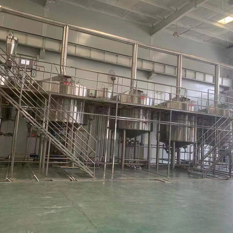 乌兰察布精酿啤酒设备厂—平面布置、设备设计、制造、调试、培训等一条龙服务_COPY